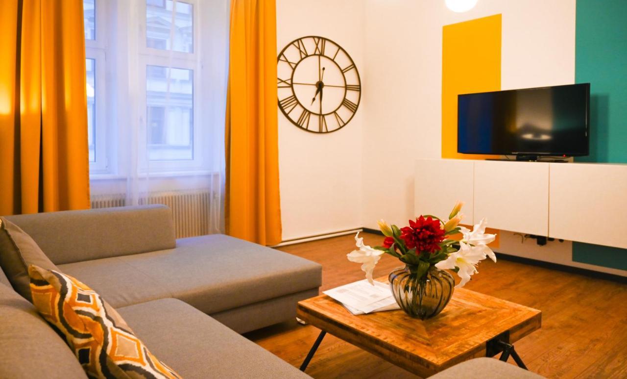 Modern Apartment Wiener Stadthalle Екстер'єр фото