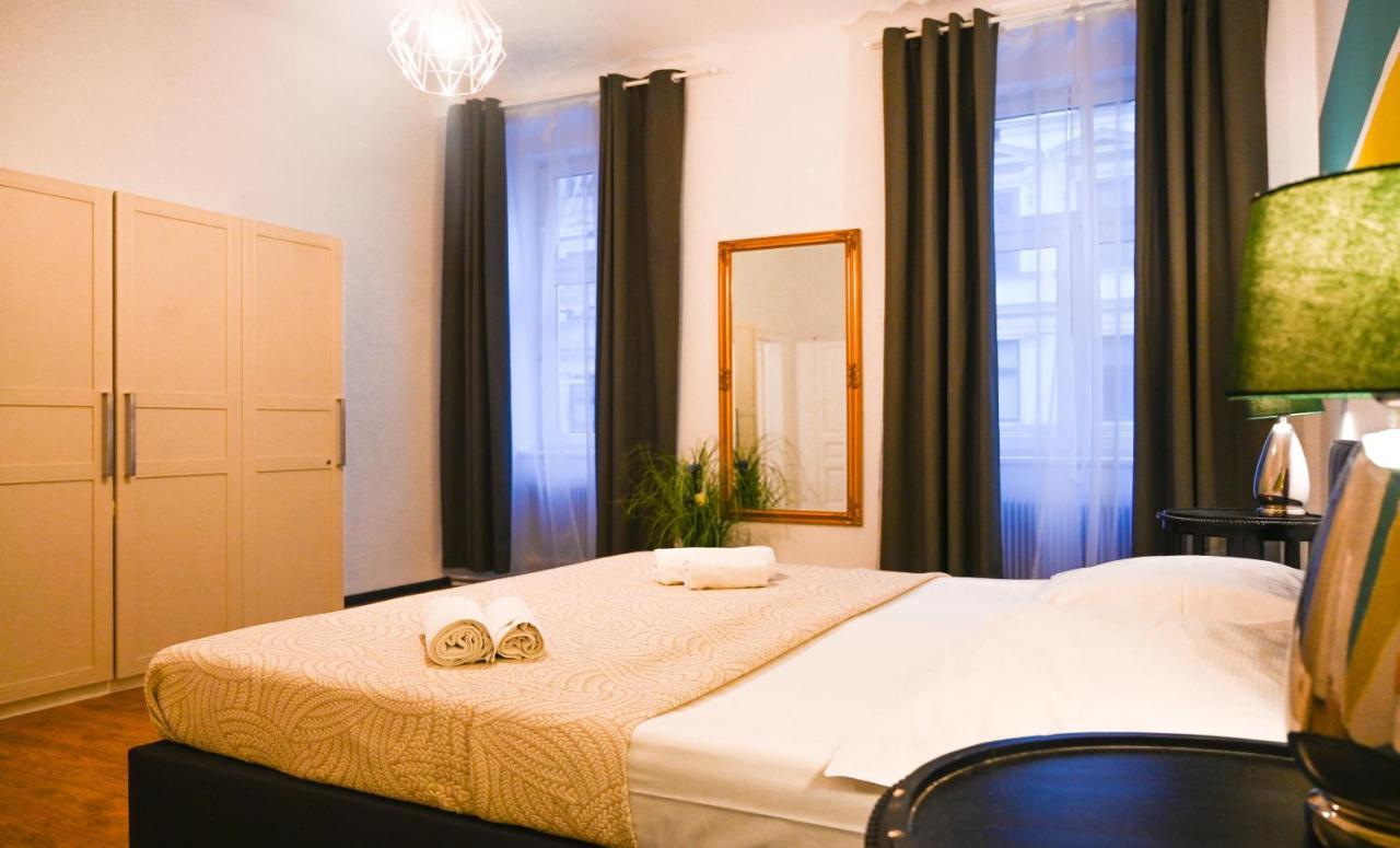 Modern Apartment Wiener Stadthalle Екстер'єр фото