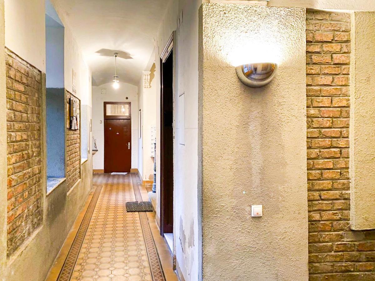 Modern Apartment Wiener Stadthalle Екстер'єр фото